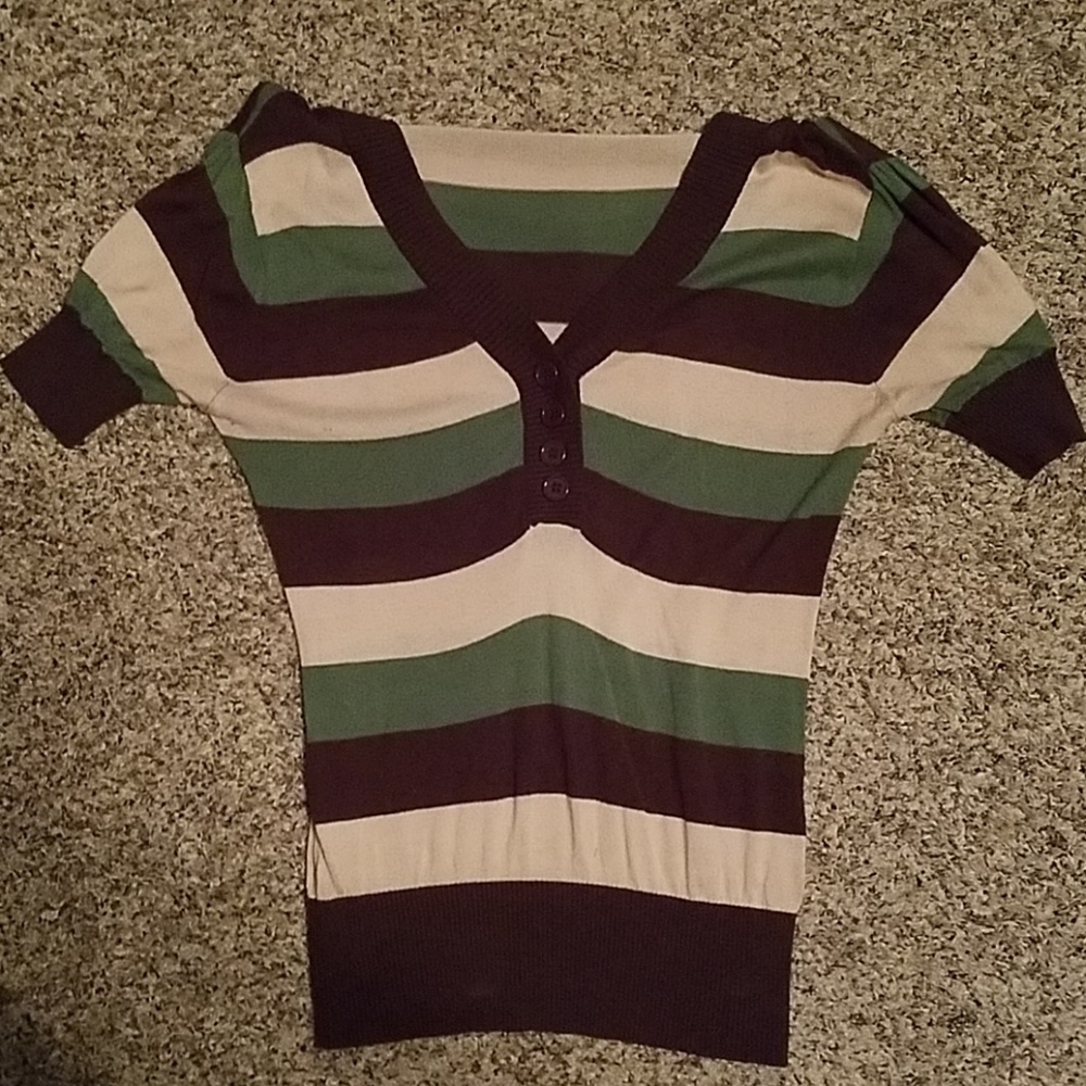 Three quarter length shirt